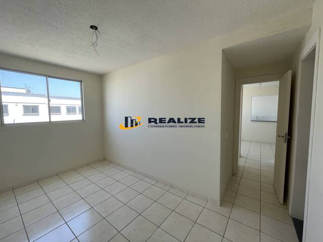 #2142 - Apartamento para Venda em Campos dos Goytacazes - RJ