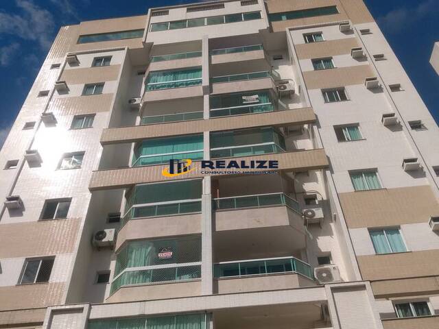 #2215 - Apartamento para Venda em Campos dos Goytacazes - RJ