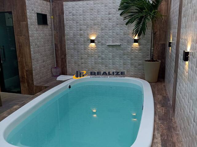 #2232 - Casa para Venda em Campos dos Goytacazes - RJ