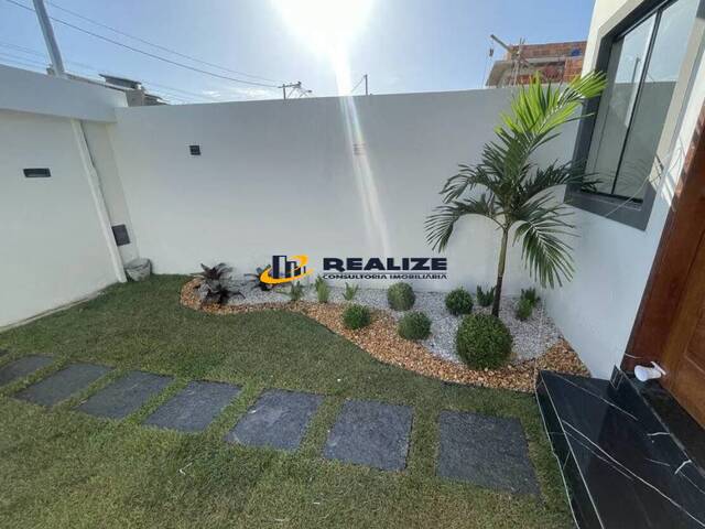 #2277 - Casa para Venda em Campos dos Goytacazes - RJ