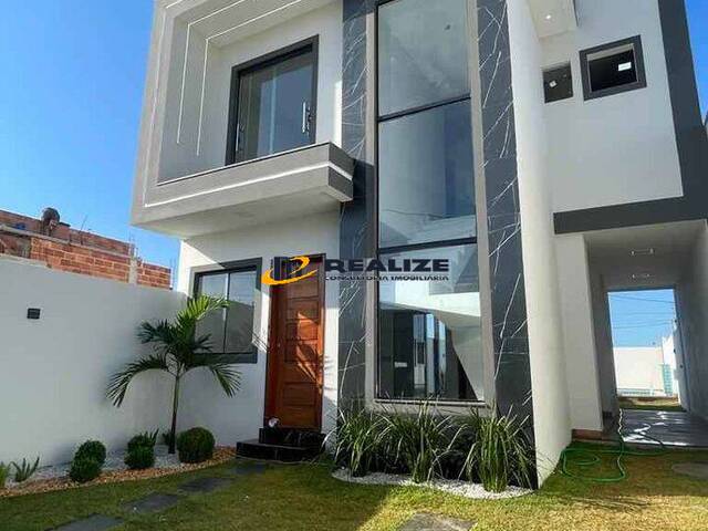 #2277 - Casa para Venda em Campos dos Goytacazes - RJ