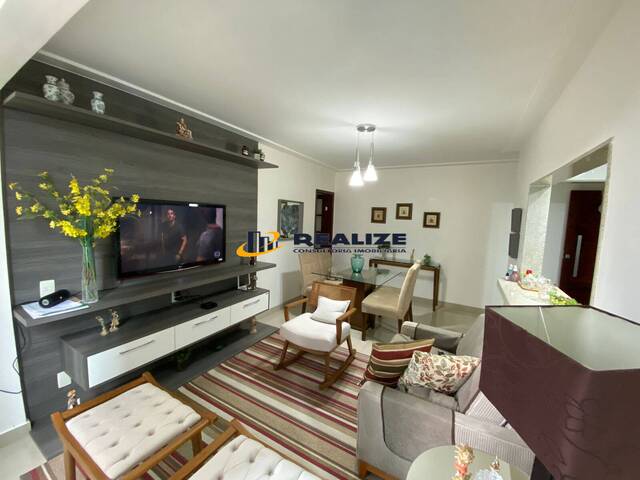 #2281 - Apartamento para Venda em Campos dos Goytacazes - RJ
