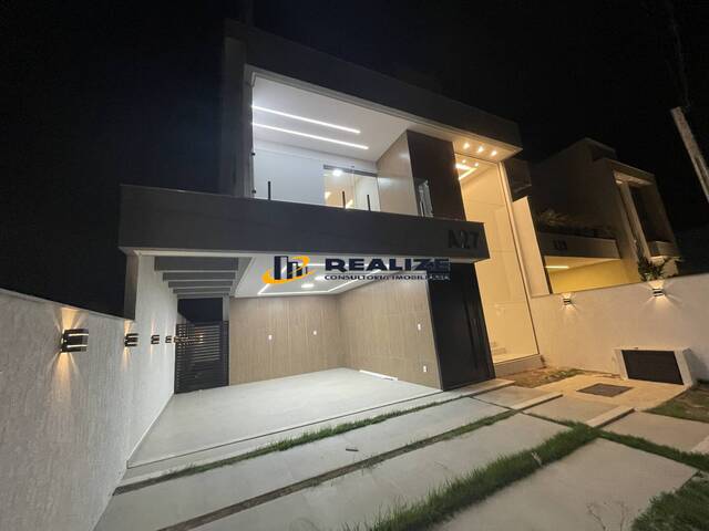 #2475 - Casa para Venda em Campos dos Goytacazes - RJ