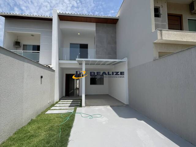 #2532 - Casa para Venda em Campos dos Goytacazes - RJ