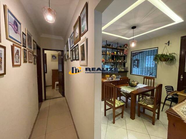 #2722 - Casa para Venda em Campos dos Goytacazes - RJ