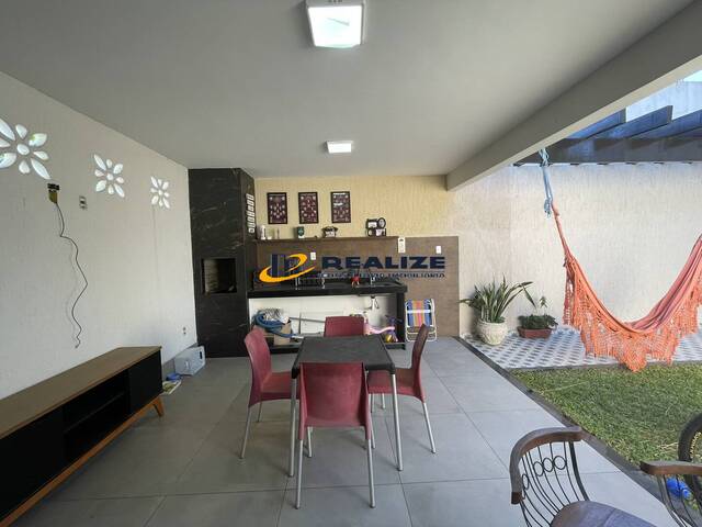 #2733 - Casa para Venda em Campos dos Goytacazes - RJ