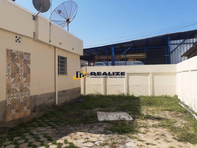 #2752 - Casa para Venda em Campos dos Goytacazes - RJ