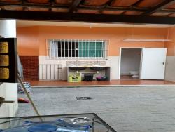 Casa para Venda em Campos dos Goytacazes - 5