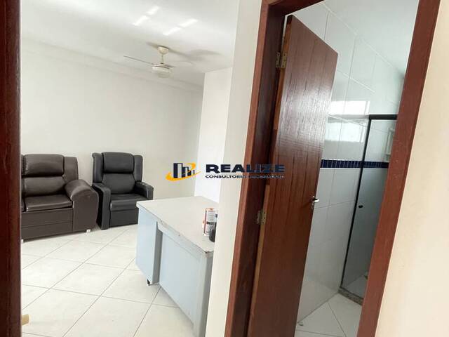 Apartamento para Venda em Campos dos Goytacazes - 4