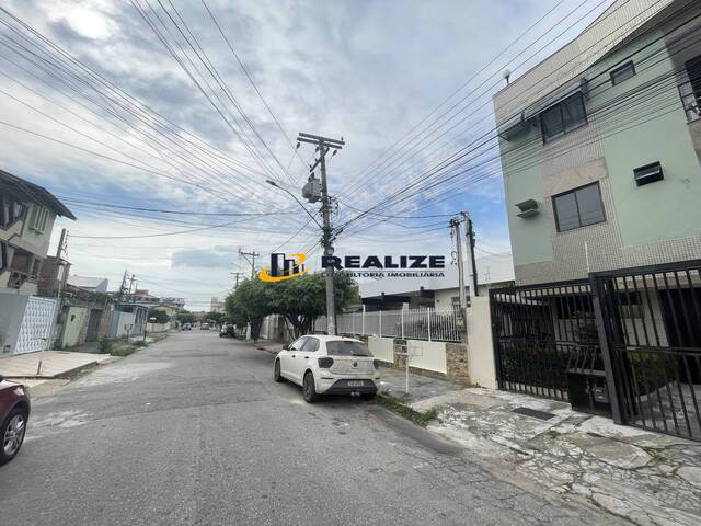 #2827 - Apartamento para Venda em Campos dos Goytacazes - RJ