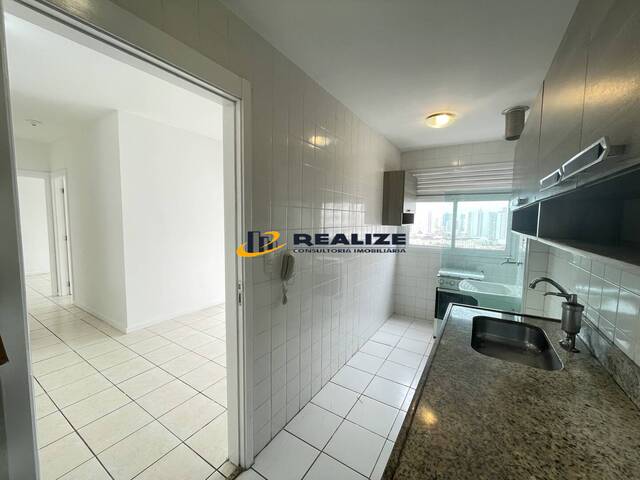 #2831 - Apartamento para Venda em Campos dos Goytacazes - RJ