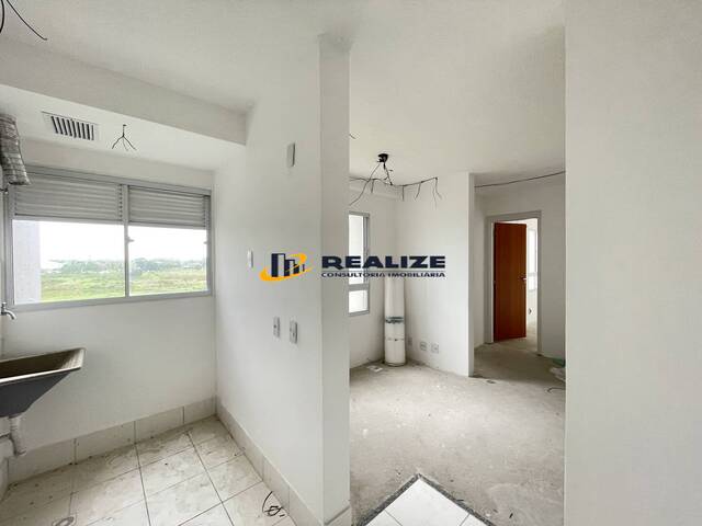 #2861 - Apartamento para Venda em Campos dos Goytacazes - RJ