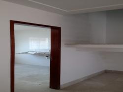 #272 - Casa para Venda em Campos dos Goytacazes - RJ