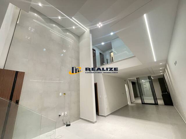 #2934 - Casa para Venda em Campos dos Goytacazes - RJ