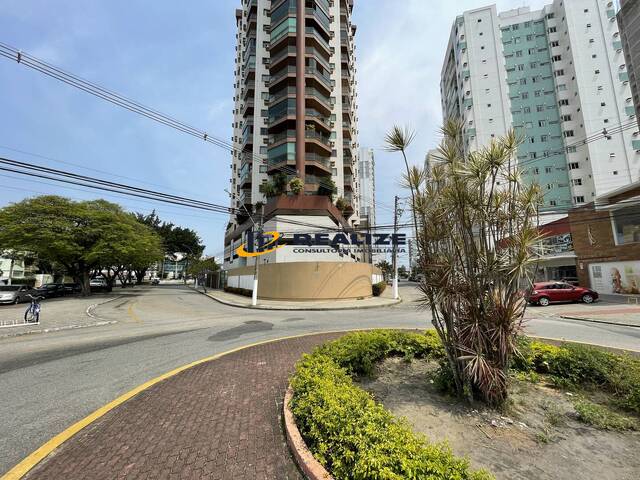 #2938 - Apartamento para Venda em Campos dos Goytacazes - RJ