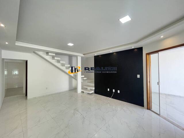 #2945 - Casa para Venda em Campos dos Goytacazes - RJ