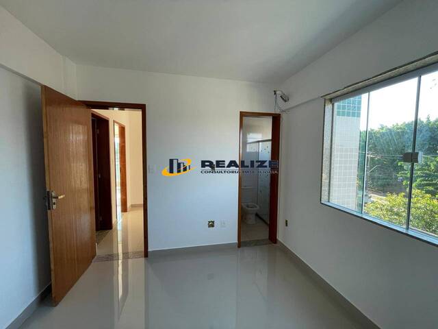 Apartamento para Venda em Campos dos Goytacazes - 2