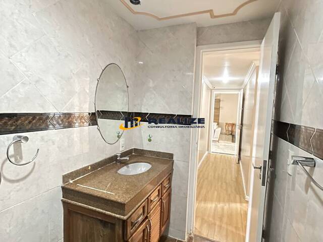 Apartamento para Venda em Campos dos Goytacazes - 2