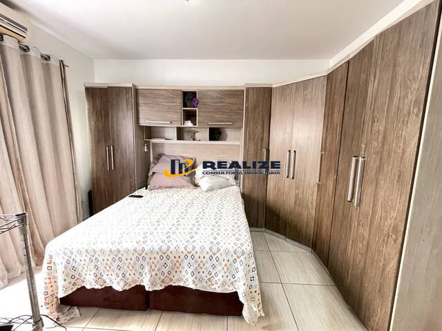 #3039 - Casa para Venda em Campos dos Goytacazes - RJ