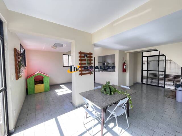 Apartamento para Venda em Campos dos Goytacazes - 4
