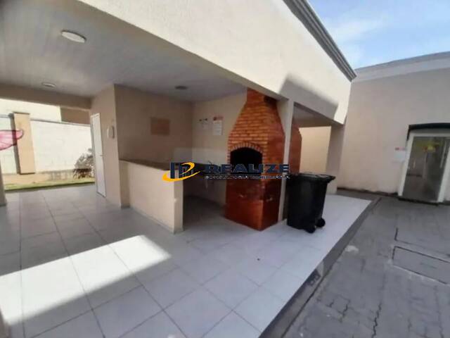 Apartamento para Venda em Campos dos Goytacazes - 3