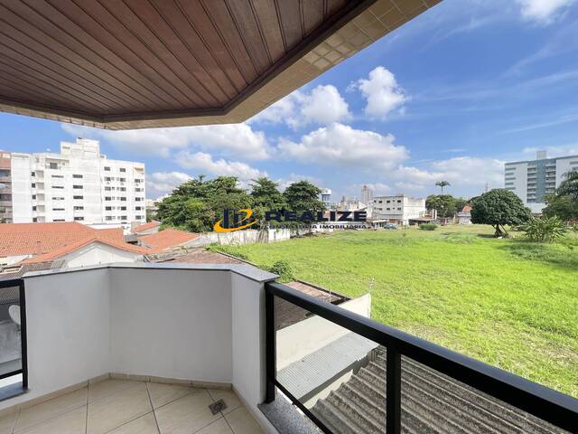Apartamento para Venda em Campos dos Goytacazes - 2
